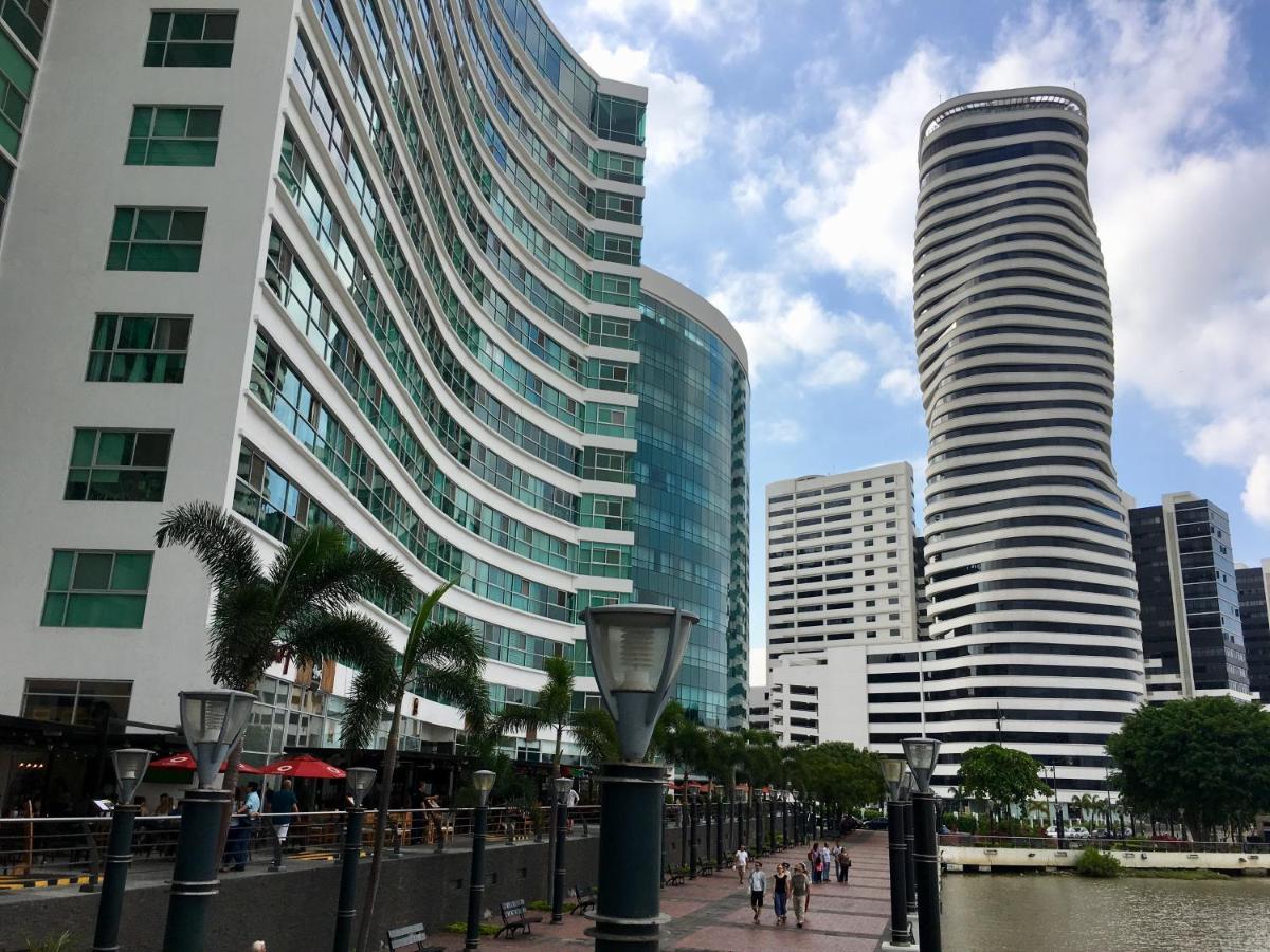 Puerto Santa Ana Apartamento Guayaquil